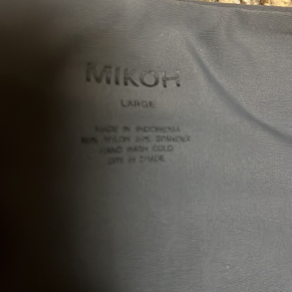 Mikoh bottoms - Picture 3 of 3